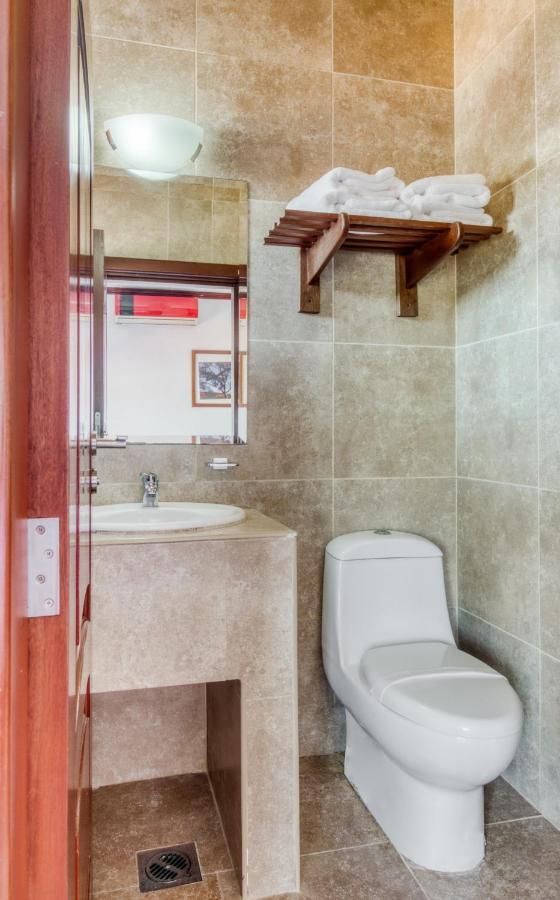 Monte Salerno Hotel & Suites Montemorelos المظهر الخارجي الصورة