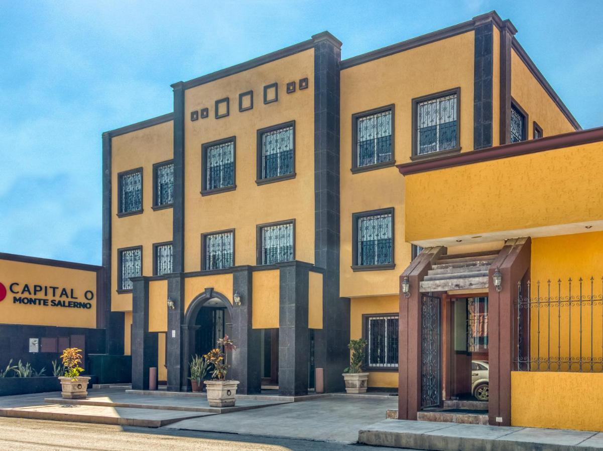 Monte Salerno Hotel & Suites Montemorelos المظهر الخارجي الصورة