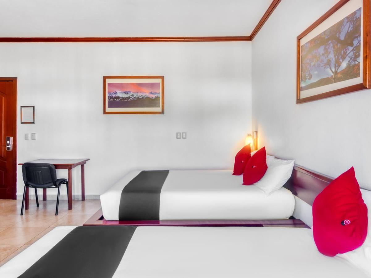 Monte Salerno Hotel & Suites Montemorelos المظهر الخارجي الصورة